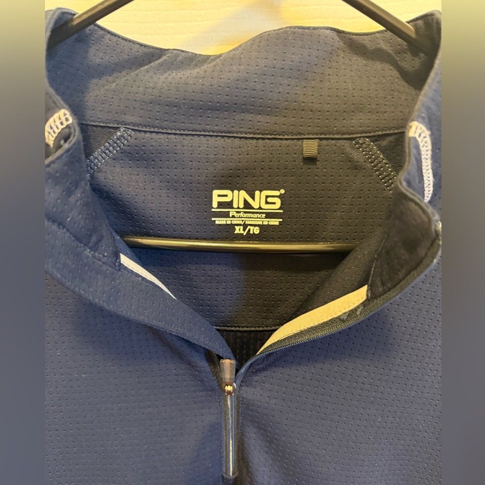 PNG Pull Over - Picture 3 of 4